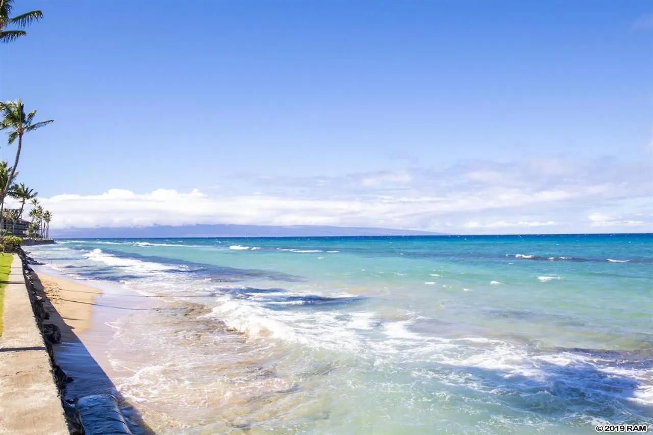 Aparthotel Awesome Paki Maui Beach Condos In Lahaina
